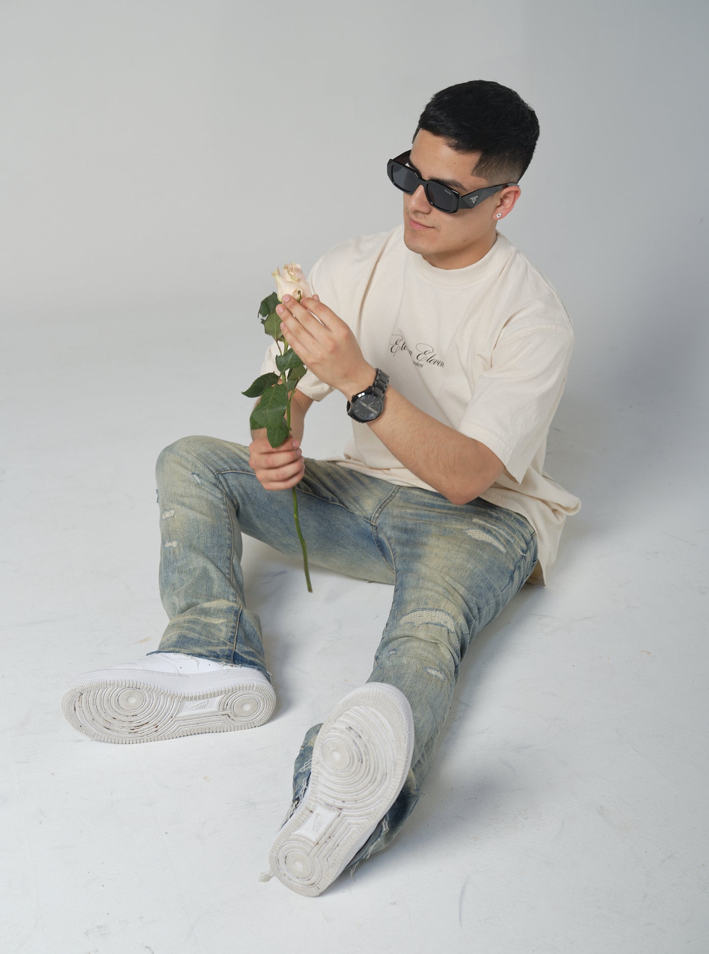 ELEVEN ELEVEN OVERSIZED TEE (CREME)